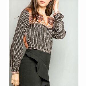 Contemporary Stripe print Embroidery‎ top S